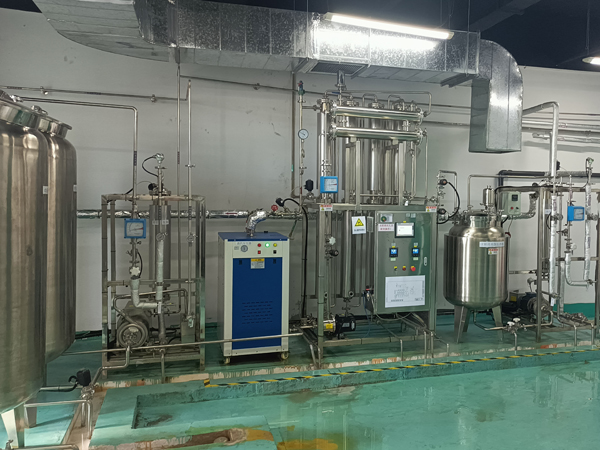 畜牧飲用純化水系統(tǒng),純化水設(shè)備,飲用純化水機(jī) 畜牧飲用純化水系統(tǒng),純化水設(shè)備,飲用純化水機(jī)