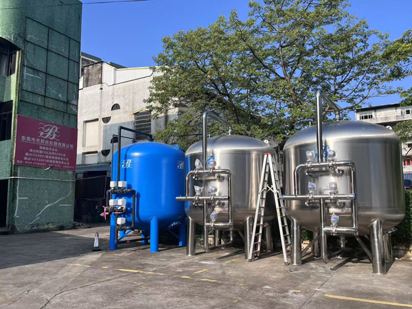 60噸純水設(shè)備,純水系統(tǒng),純化水設(shè)備 60噸純水設(shè)備,純水系統(tǒng),純化水設(shè)備