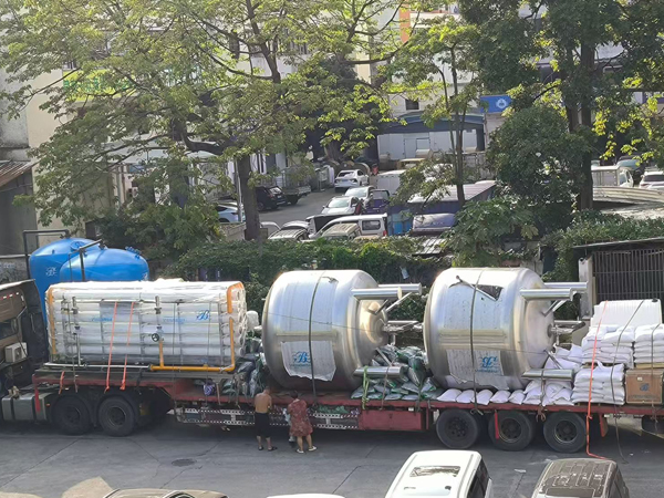 60噸純水設(shè)備,純水系統(tǒng),純化水設(shè)備 60噸純水設(shè)備,純水系統(tǒng),純化水設(shè)備