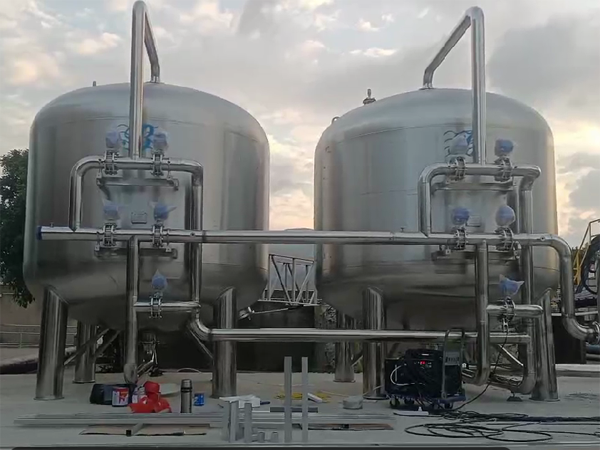 60噸純水設(shè)備,純水系統(tǒng),純化水設(shè)備 60噸純水設(shè)備,純水系統(tǒng),純化水設(shè)備