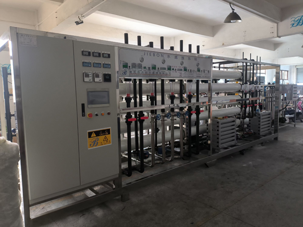 反滲透設(shè)備,反滲透背壓,反滲透純水設(shè)備 反滲透設(shè)備,反滲透背壓,反滲透純水設(shè)備